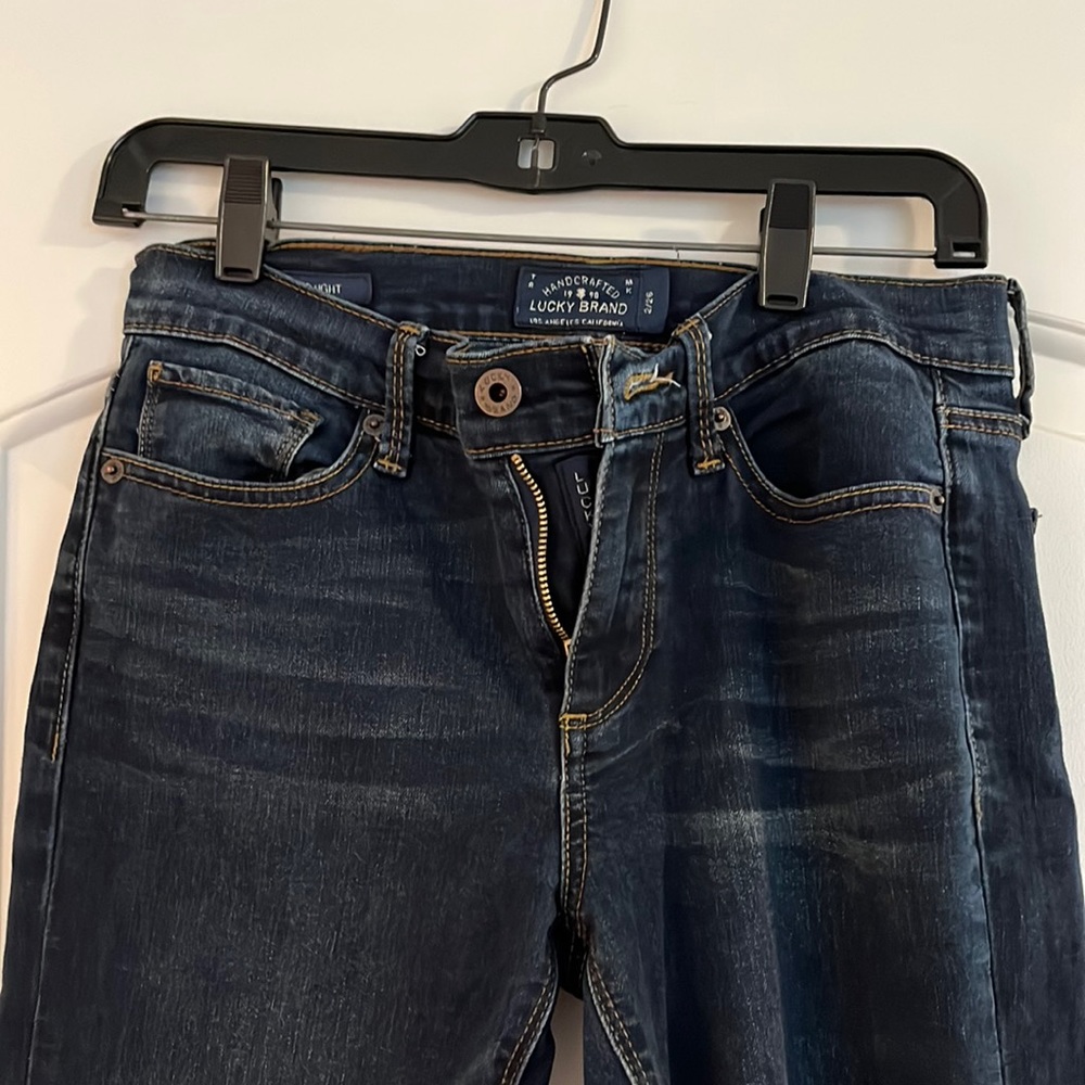 Lucky brand 3/26 Brooke Straight jeans . Like new.